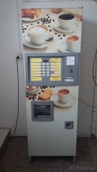 prodejní automat na teplé nápoje