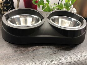 Misky pro kočky nebo malé psy