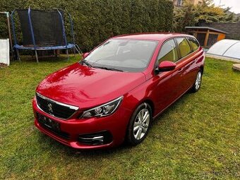 Peugeot 308SW 1.2i 96Kw naj 109Tkm Nové v ČR