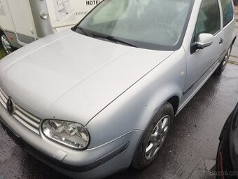 VW Golf 4 1.4 55kw r.v.2001