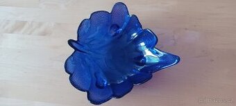 Skleněný modrý list na cokoliv