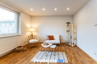 Prodej rodinného domu  6+2 ,182 m² - Suchohrdly