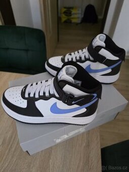 Boty Nike Air Force 1Mid EasyOn'