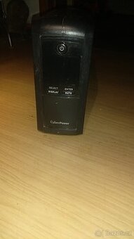 Záložní zdroj CyberPower VP1000ELCD