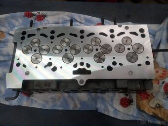 Repasovaná hlava válců,bkd 103 kW 2,0tdi