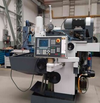 Prodávám Použitá CNC frézka MAHO 500 M, r. v. 1994