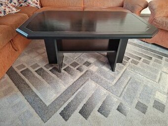 Konferenční stolek