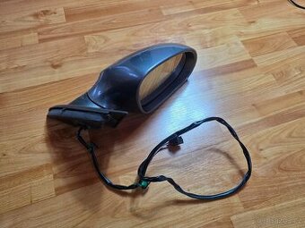 VW Passat B6 Pravé elektrické zrcátko