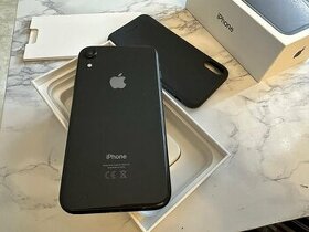 Apple iPhone XR, černý,64GB excelentní kondice - 1