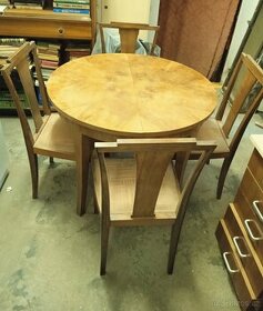 Rozkládací stůl a 4ks židle,starodávné,  cena za vše
