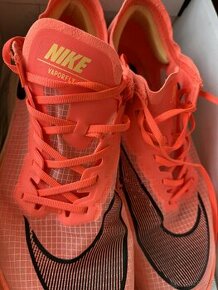 Závodní běžecká obuv Nike Zoom ZoomX Next% vel 44,5