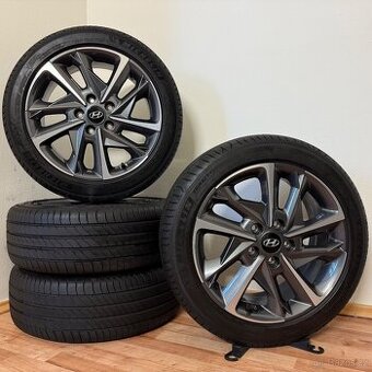 HYUNDAI i30 5x114,3 R17 ET53+LETNÍ 225/45R17 7mm