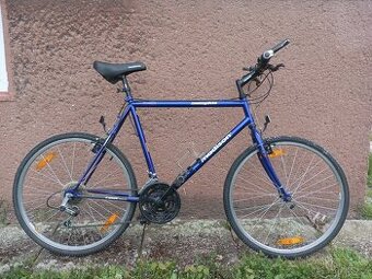 Jízdní kolo Madison a Favorit - 1