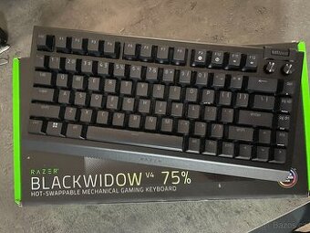Razer BlackWidow V4 75% Hot-swappable