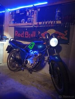 Yuki sport 125 - 1