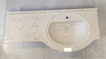 Umyvadlo z mramoru 125cm