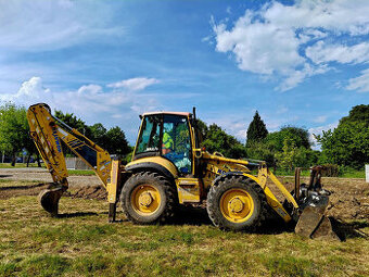 RÝPADLO-NAKLADAČ KOMATSU WB 97 S-2