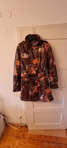 Kabát desigual vel 40