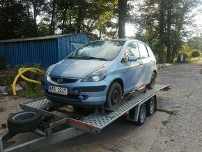 Honda jazz 57kw na dily