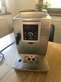 Automatický kávovar De’Longhi