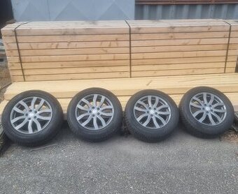 Kompletní alu kola 7.5JX18H2 se zimními pneu 235/60 R18