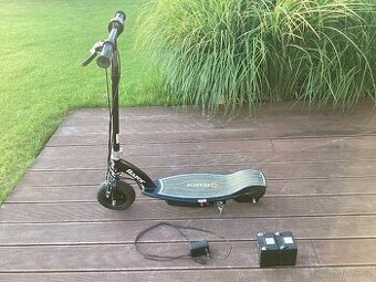 Elektrokoloběžka Razor 100 glow