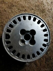 Nissan Bluebird 6x15 1ks