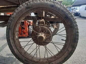 BMW Dixi r.v 1928 drátěná kola