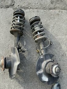 Přední tehlice persony pro Bmw E34