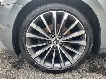 Alu kola Trinity 19" Superb III, Passat B8