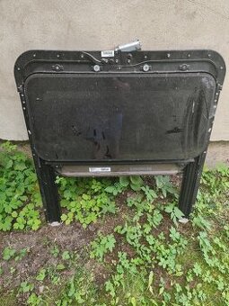 Střešní okno posuvné výklopné s žaluzií , Škoda, VW
