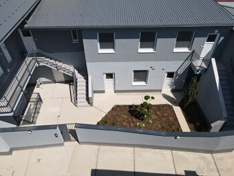 🏡 Pronájem bytu 2+kk (41,9 m²)