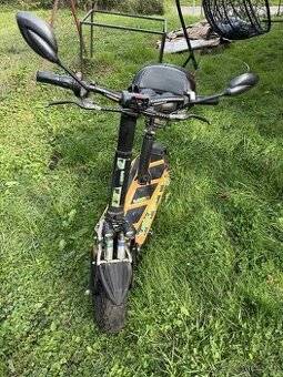 🛴 Elektrokoloběžka Nitro Scooters LGS01 – 48V / 2000W s Li-
