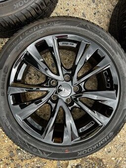 Ford Fokus , 215/50/17 zimní sada