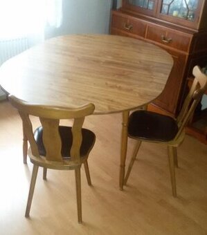 Jídelna dubová - stůl + 4 židle