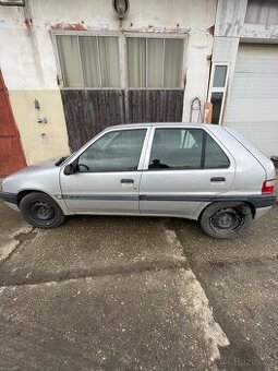 Citroen saxo