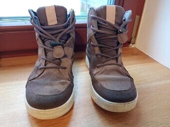 Zimní boty zn. Ecco 33