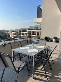 Zahradní/ terasová sestava - stůl + 6 židlí