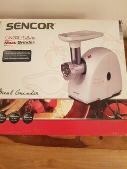 Elektrický mlýnek na maso