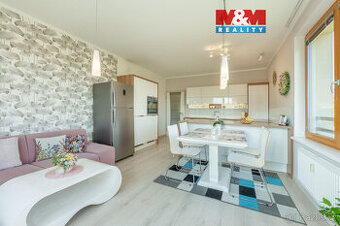 Prodej bytu 4+kk v Průhonicích, ul. Školní