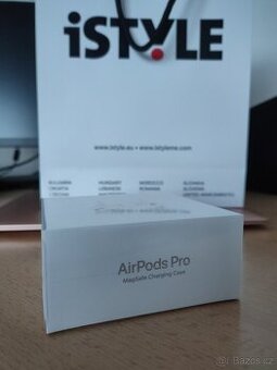 AirPods Pro (1. generace) – kompletní balení