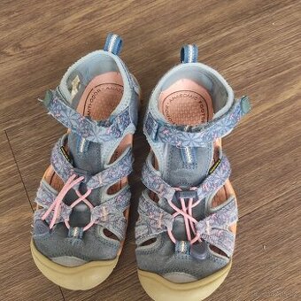 Sandále KEEN vel. 35