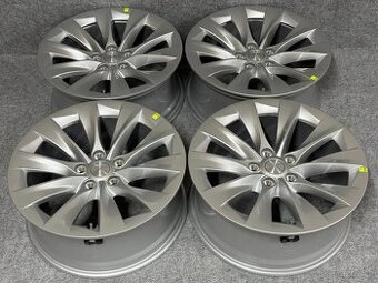 TESLA MODEL S R19 8J ET40