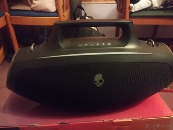 Reproduktor na bloutooch