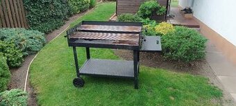 Velký zahradní grill
