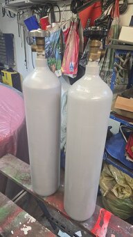 2ks láhve na Co2 vhodné na svařovaní