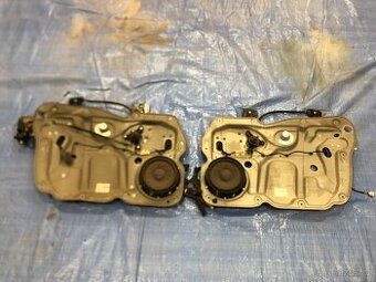 Stahovačka přední levá pravá VW Caddy / Touran