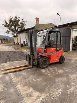 Elektrický vysokozdvižný vozík s nosností 5tun za 189.000Kč