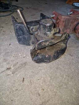 Závěs na Zetor automat