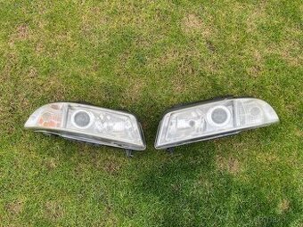 Audi a4 s4 b5 přední lampy